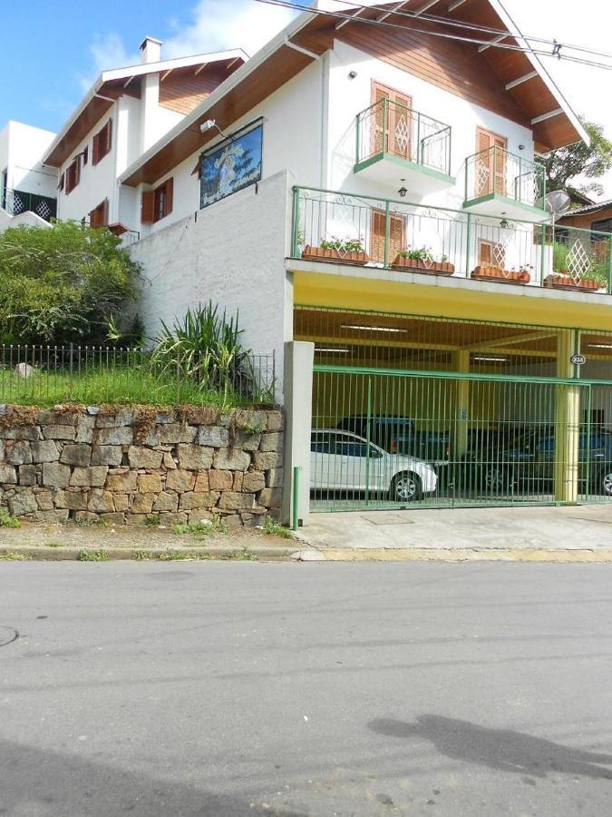 Pousada Monte Suico Campos do Jordão Kültér fotó